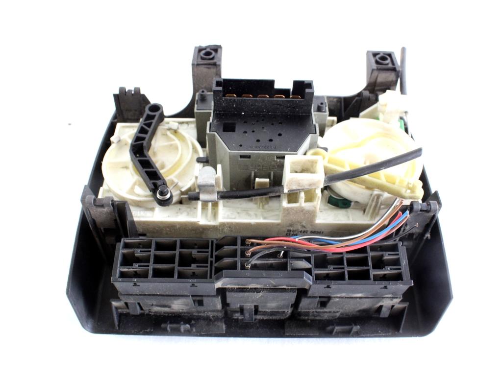 NADZOR KLIMATSKE NAPRAVE OEM N. 90559839 ORIGINAL REZERVNI DEL OPEL ZAFIRA A T98 (1999 - 2005) DIESEL LETNIK 2002