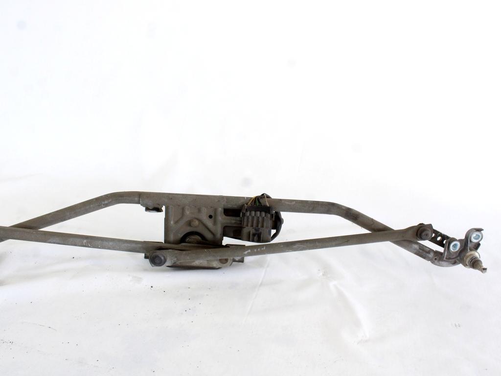 MOTORCEK PREDNJIH BRISALCEV OEM N. 24450195 ORIGINAL REZERVNI DEL OPEL ZAFIRA A T98 (1999 - 2005) DIESEL LETNIK 2002