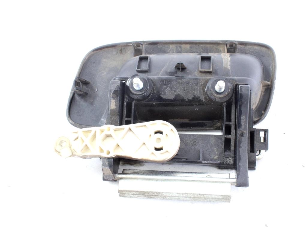 ZUNANJA KLJUKA ZADNJA DESNA VRATA OEM N. 24443949 ORIGINAL REZERVNI DEL OPEL ZAFIRA A T98 (1999 - 2005) DIESEL LETNIK 2002