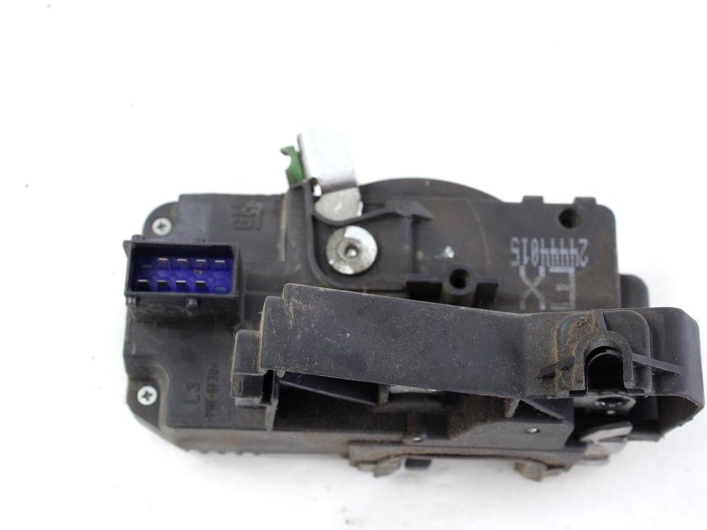 CENTRALNO ZAKLEPANJE PREDNIH LEVIH VRAT OEM N. 24444015 ORIGINAL REZERVNI DEL OPEL ZAFIRA A T98 (1999 - 2005) DIESEL LETNIK 2002