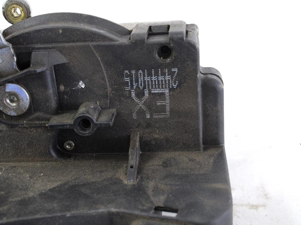 CENTRALNO ZAKLEPANJE PREDNIH LEVIH VRAT OEM N. 24444015 ORIGINAL REZERVNI DEL OPEL ZAFIRA A T98 (1999 - 2005) DIESEL LETNIK 2002