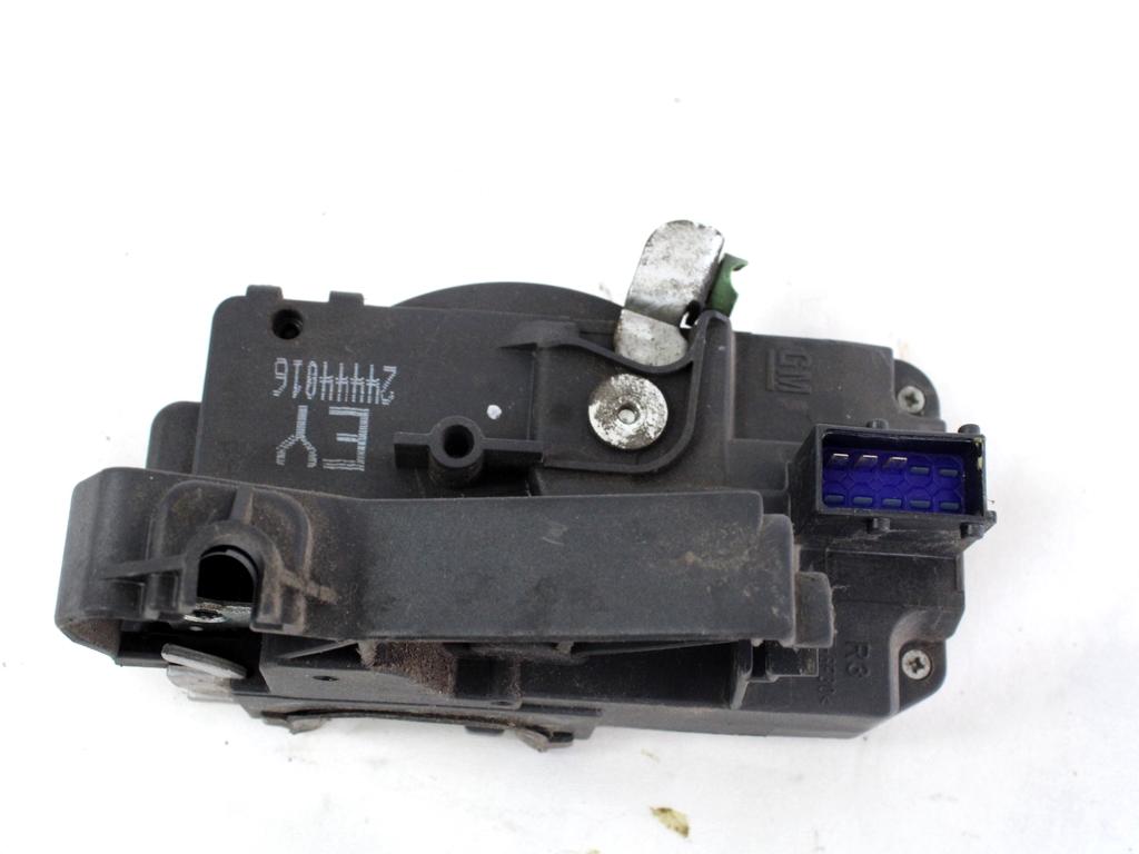 CENTRALNI ZAKLEP SPREDNJIH VRAT  OEM N. 24444016 ORIGINAL REZERVNI DEL OPEL ZAFIRA A T98 (1999 - 2005) DIESEL LETNIK 2002