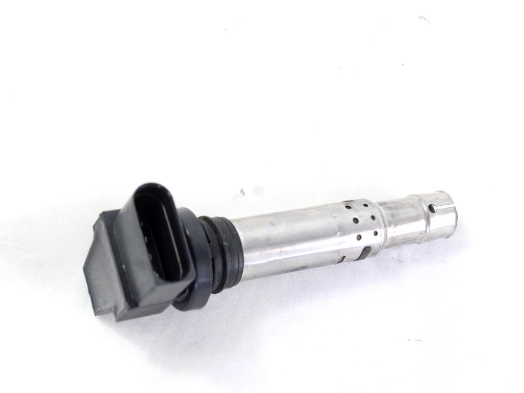 VZIGALNE TULJAVE OEM N. 036905715G ORIGINAL REZERVNI DEL VOLKSWAGEN POLO 9N (10/2001 - 2005) BENZINA LETNIK 2004