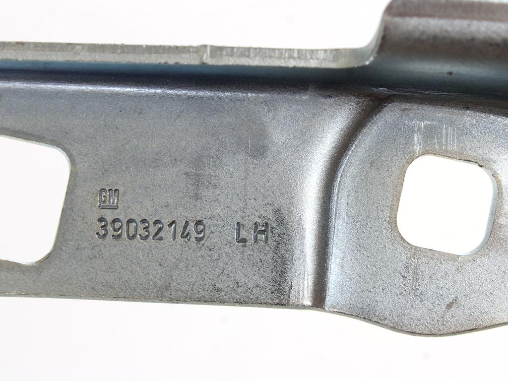 PANTI POKROVA MOTORJA OEM N. 39032149 ORIGINAL REZERVNI DEL OPEL ASTRA K B16 5P/3P/SW (2015 - 2021)DIESEL LETNIK 2017