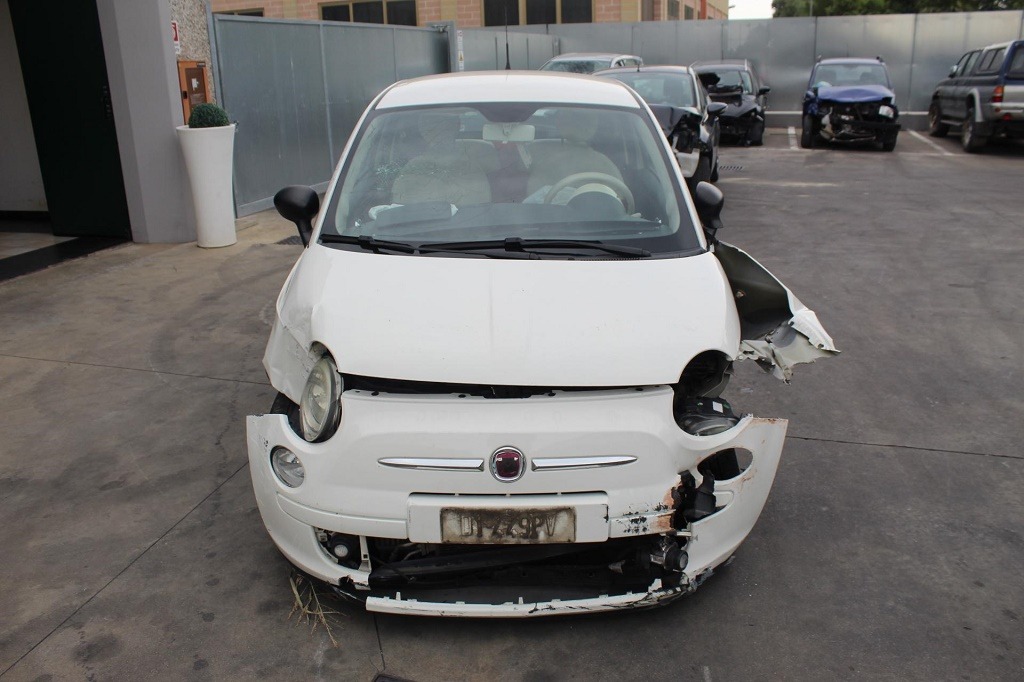 FIAT 500 1.3 D 55KW 5M 3P (2009) RICAMBI IN MAGAZZINO