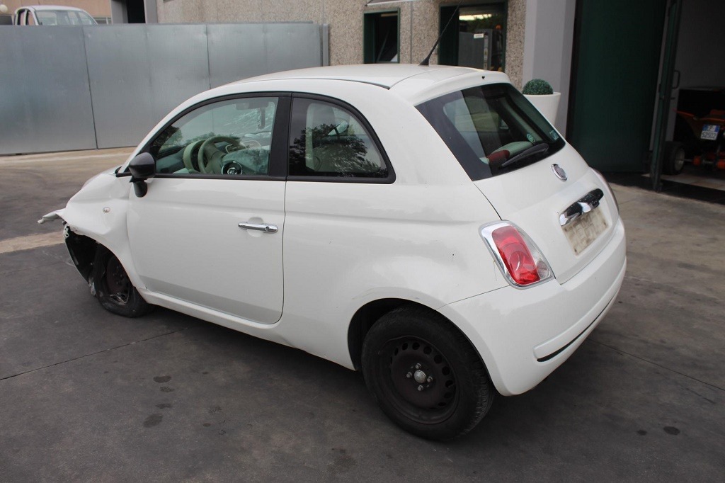 FIAT 500 1.3 D 55KW 5M 3P (2009) RICAMBI IN MAGAZZINO