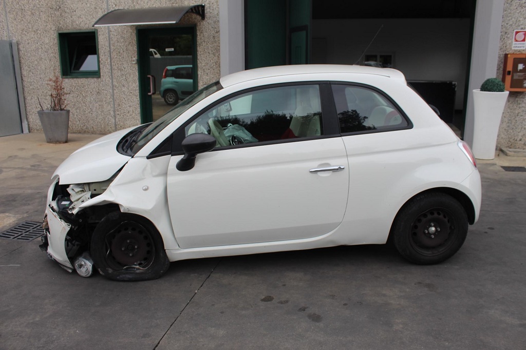 FIAT 500 1.3 D 55KW 5M 3P (2009) RICAMBI IN MAGAZZINO