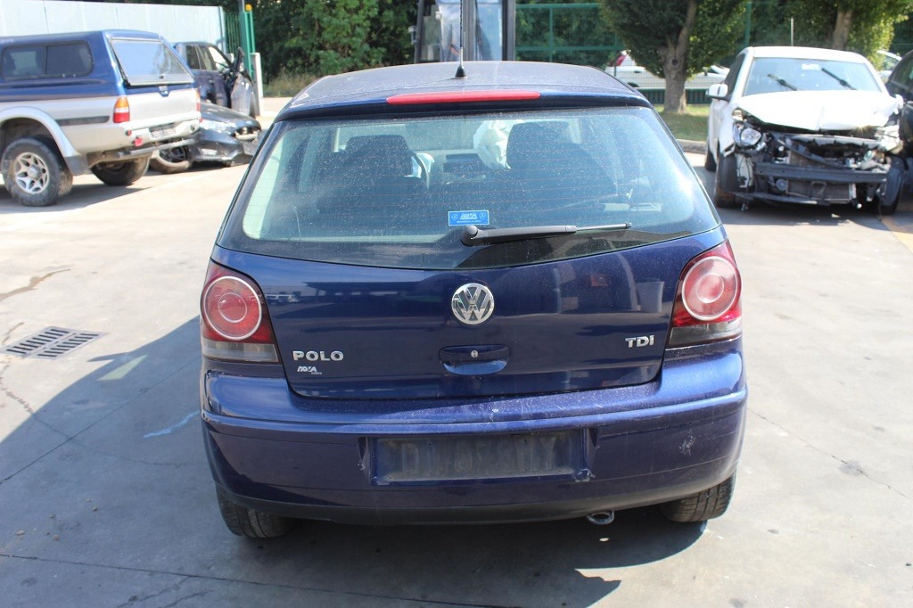 VOLKSWAGEN POLO 1.4 D 51KW 5M 5P (2006) RICAMBI IN MAGAZZINO