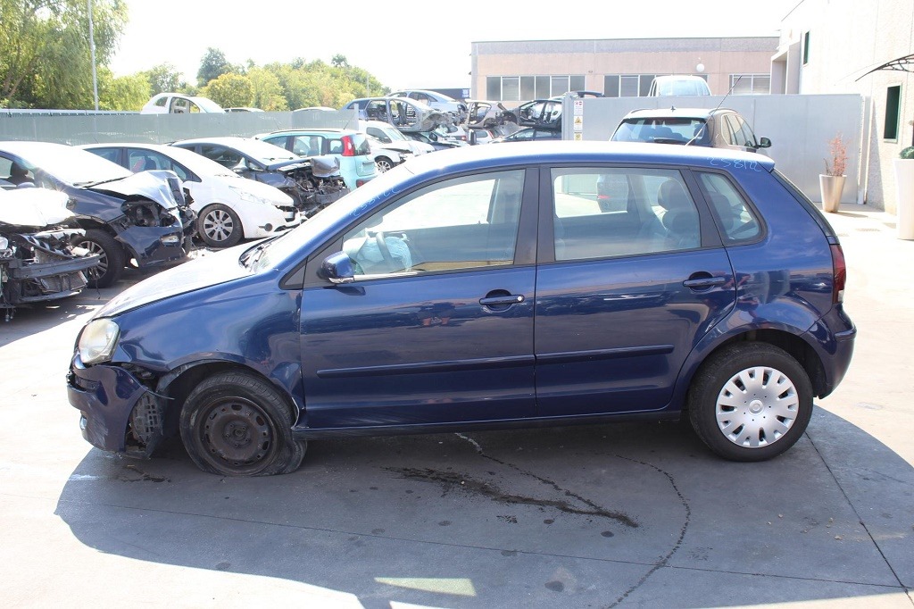 VOLKSWAGEN POLO 1.4 D 51KW 5M 5P (2006) RICAMBI IN MAGAZZINO