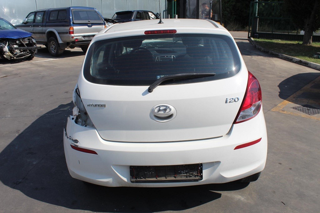 HYUNDAI I20 1.2 B 63KW 5M 5P (2013) RICAMBI IN MAGAZZINO