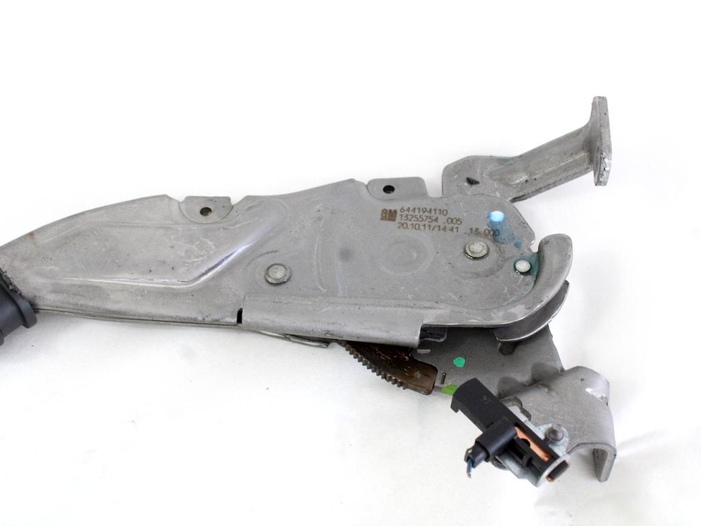 OEM N. 13255754 ORIGINAL REZERVNI DEL OPEL CORSA D R S07 (02/2011 - 2014) BENZINA/GPL LETNIK 2011