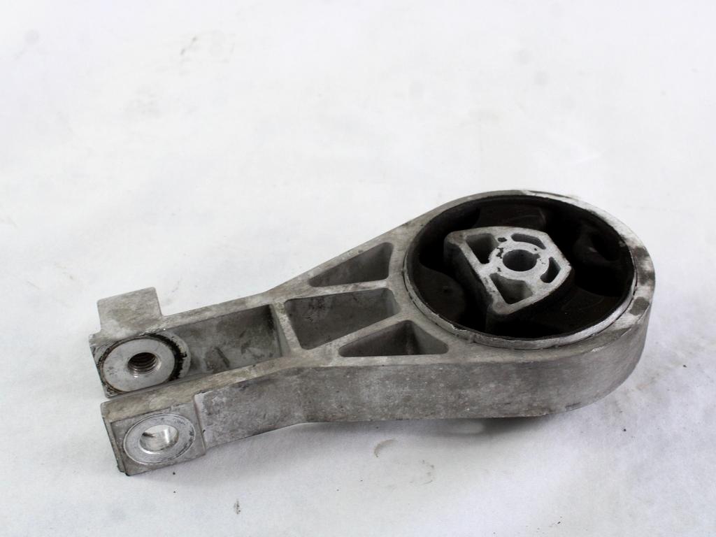 NOSILCI MOTORJA/DRUGO OEM N. 55703436 ORIGINAL REZERVNI DEL OPEL CORSA D R S07 (02/2011 - 2014) BENZINA/GPL LETNIK 2011