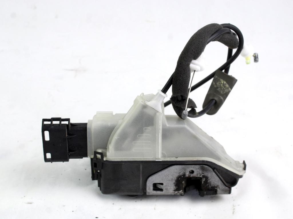 CENTRALNI ZAKLEP SPREDNJIH VRAT  OEM N. 9800624680 ORIGINAL REZERVNI DEL CITROEN C3 MK2 SC (2009 - 2016) BENZINA LETNIK 2016