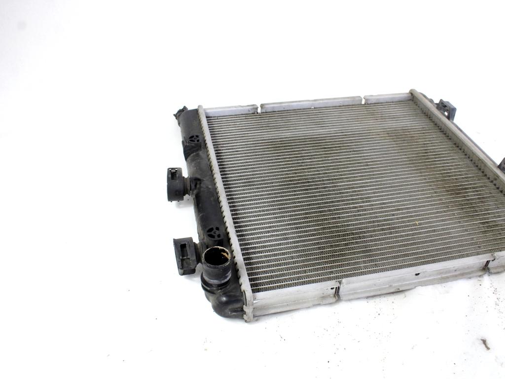 RADIATOR VODE OEM N. 9684522780 ORIGINAL REZERVNI DEL CITROEN C3 MK2 SC (2009 - 2016) BENZINA LETNIK 2016