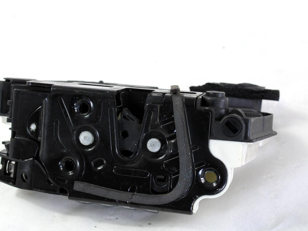 CENTRALNO ZAKLEPANJE ZADNJIH DESNIH VRAT OEM N. 5K4839016Q ORIGINAL REZERVNI DEL SEAT LEON 5F1 MK3 (2012- 2020)BENZINA LETNIK 2016