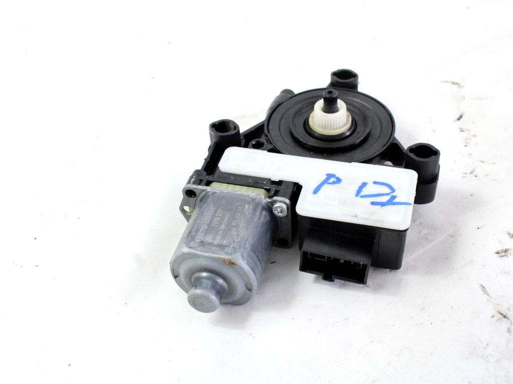 MOTORCEK ELEKTRICNEGA POMIKA ZADNJEGA STEKLA  OEM N. 106385 MOTORINO ALZACRISTALLO PORTA POSTERIORE ORIGINAL REZERVNI DEL SEAT LEON 5F1 MK3 (2012- 2020)BENZINA LETNIK 2016