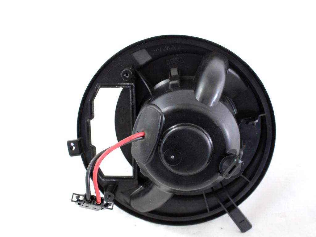 VENTILATOR  KABINE  OEM N. 1K1820015G ORIGINAL REZERVNI DEL AUDI A3 MK2R 8P 8PA 8P1 8P7 (2008 - 2012)BENZINA LETNIK 2009