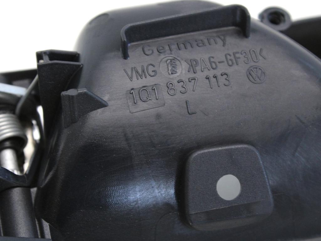 NOTRANJA KLJUKA  OEM N. 1Q1837113 ORIGINAL REZERVNI DEL VOLKSWAGEN SCIROCCO 137 138 MK3 (10/2008 - 06-2014)BENZINA LETNIK 2011