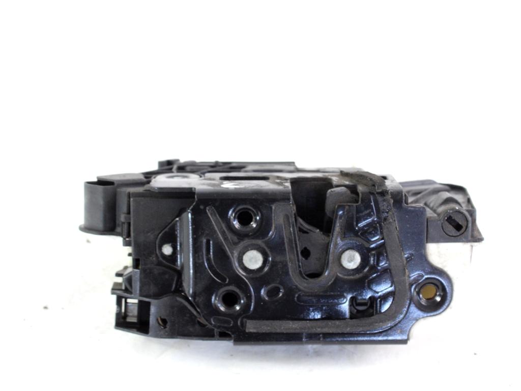 CENTRALNI ZAKLEP SPREDNJIH VRAT  OEM N. 5N1837016C ORIGINAL REZERVNI DEL VOLKSWAGEN SCIROCCO 137 138 MK3 (10/2008 - 06-2014)BENZINA LETNIK 2011