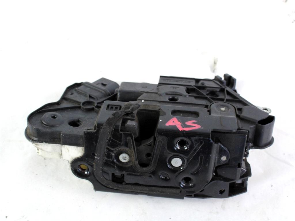 CENTRALNO ZAKLEPANJE PREDNIH LEVIH VRAT OEM N. 5N1837015C ORIGINAL REZERVNI DEL VOLKSWAGEN SCIROCCO 137 138 MK3 (10/2008 - 06-2014)BENZINA LETNIK 2011