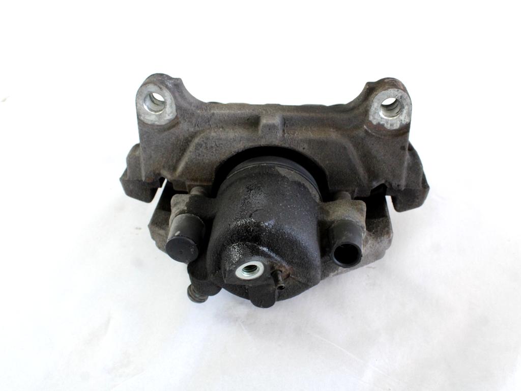 SPREDNJE DESNE ZAVORNE CELJUSTI  OEM N. 1K0615124E ORIGINAL REZERVNI DEL VOLKSWAGEN SCIROCCO 137 138 MK3 (10/2008 - 06-2014)BENZINA LETNIK 2011