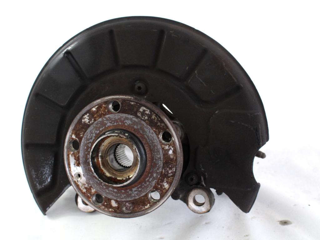 LEVI VRTLJIVI LEZAJ / PESTO KOLESA Z LEZAJEM SPREDAJ OEM N. 1K0407255AA ORIGINAL REZERVNI DEL VOLKSWAGEN SCIROCCO 137 138 MK3 (10/2008 - 06-2014)BENZINA LETNIK 2011