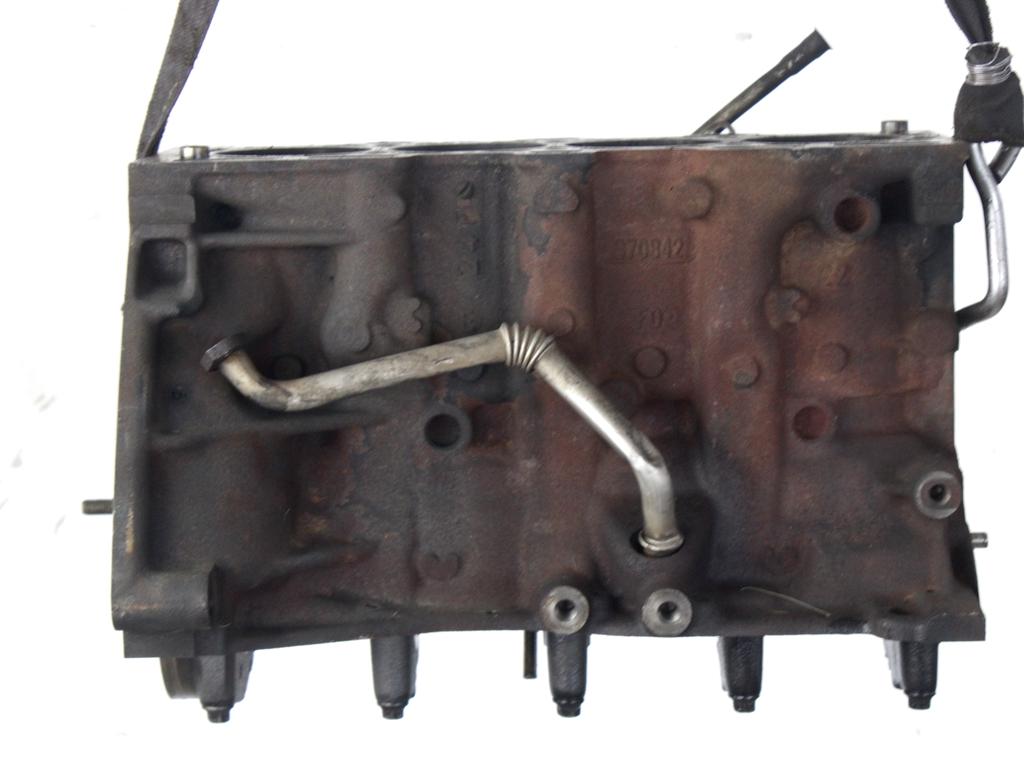 BLOK MOTORJA OEM N. 7701478272 ORIGINAL REZERVNI DEL RENAULT KANGOO KC0/1 MK1 R (2003-2008) DIESEL LETNIK 2006