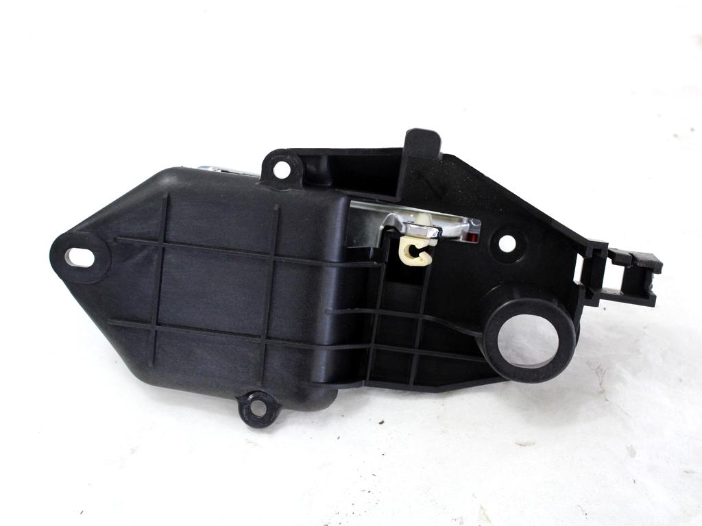 NOTRANJA KLJUKA  OEM N. 71749972 ORIGINAL REZERVNI DEL FIAT 500 CINQUECENTO 312 MK3 (2007 - 2015) BENZINA LETNIK 2008