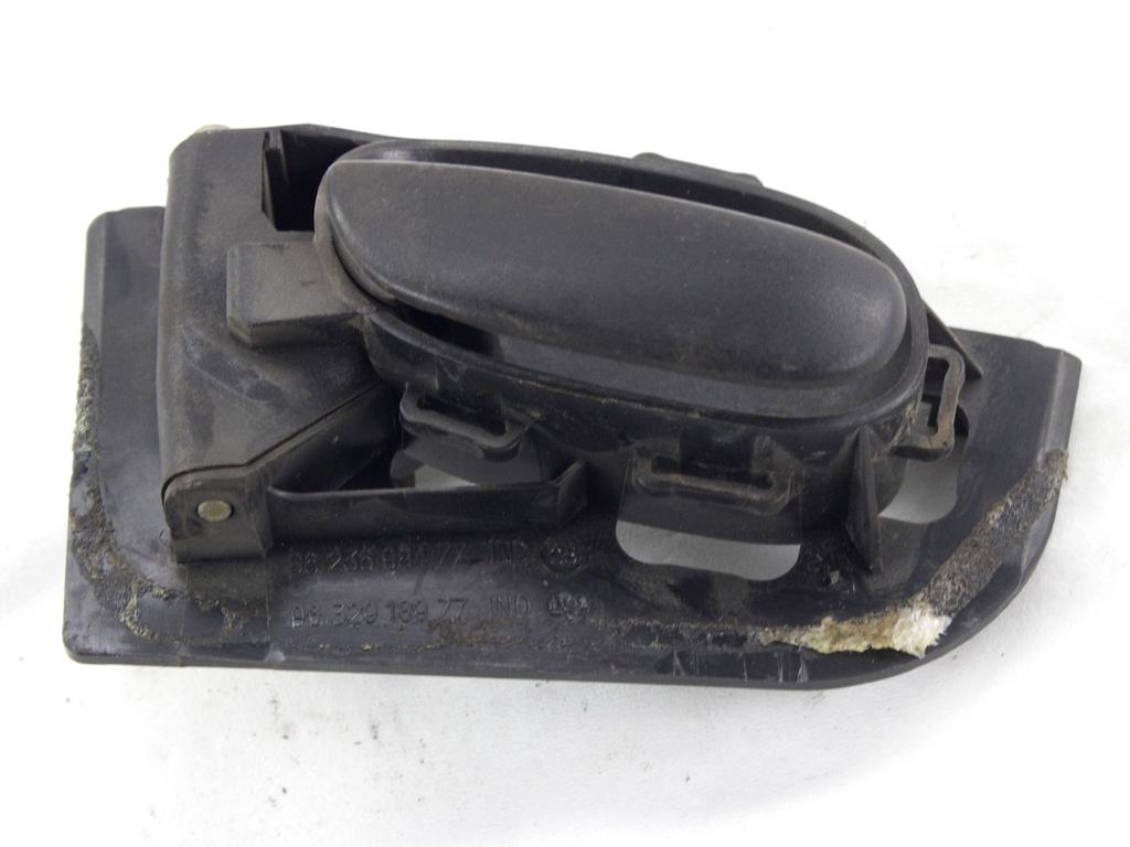 NOTRANJA KLJUKA  OEM N. 9143A4 ORIGINAL REZERVNI DEL PEUGEOT 206 / 206 CC 2A/C 2D 2E/K (1998 - 2003) BENZINA LETNIK 2001