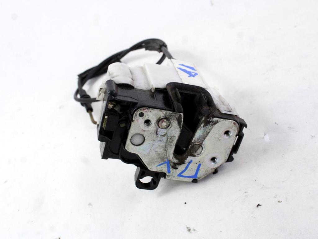 CENTRALNI ZAKLEP SPREDNJIH VRAT  OEM N. 51827594 ORIGINAL REZERVNI DEL FIAT 500 CINQUECENTO 312 MK3 (2007 - 2015) BENZINA LETNIK 2008