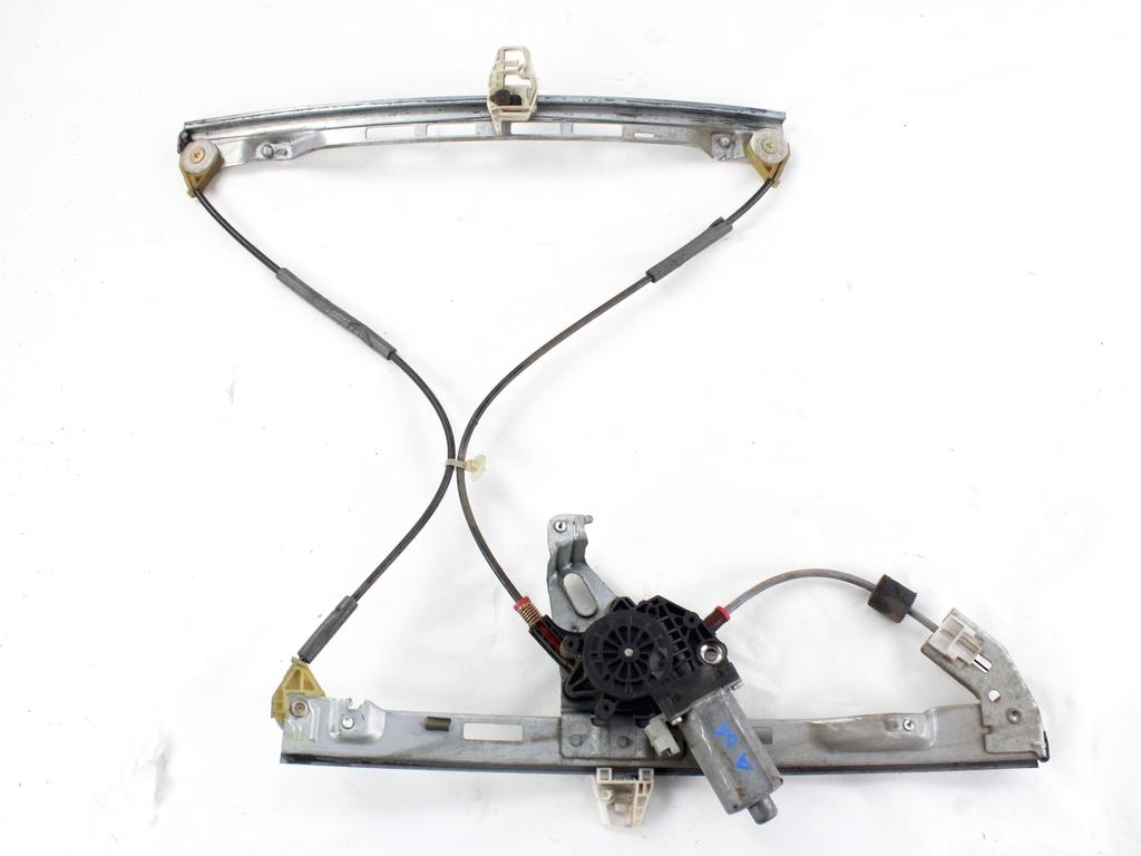 MEHANIZEM DVIGA SPREDNJIH STEKEL  OEM N. 9465 SISTEMA ALZACRISTALLO PORTA ANTERIORE ELETTRI ORIGINAL REZERVNI DEL PEUGEOT 206 / 206 CC 2A/C 2D 2E/K (1998 - 2003) BENZINA LETNIK 2001