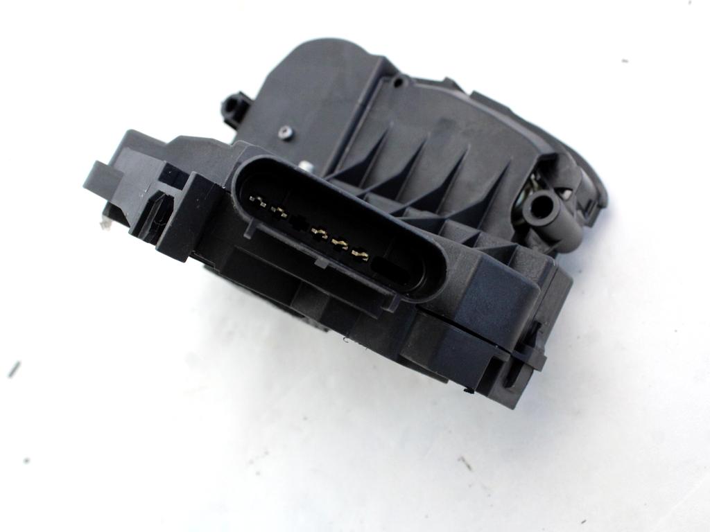 CENTRALNO ZAKLEPANJE PREDNIH LEVIH VRAT OEM N. BM5A-A21813-AH ORIGINAL REZERVNI DEL FORD FOCUS MK3 R 4P/5P/SW (2014 - 2018)DIESEL LETNIK 2018