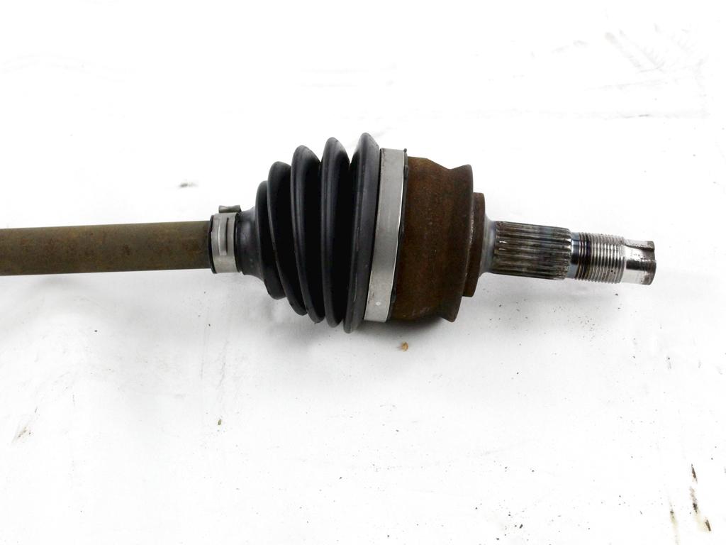 LEVA SPREDNJA POGONSKA GRED  OEM N. 52126660 ORIGINAL REZERVNI DEL FIAT PANDA 319 (DAL 2011) BENZINA LETNIK 2015