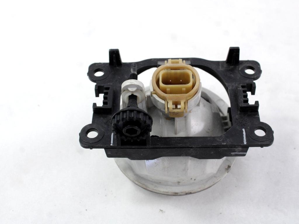 DESNA MEGLENKA OEM N. 9675450980 ORIGINAL REZERVNI DEL CITROEN C3 PICASSO MK1R (2012 - 2017) DIESEL LETNIK 2013