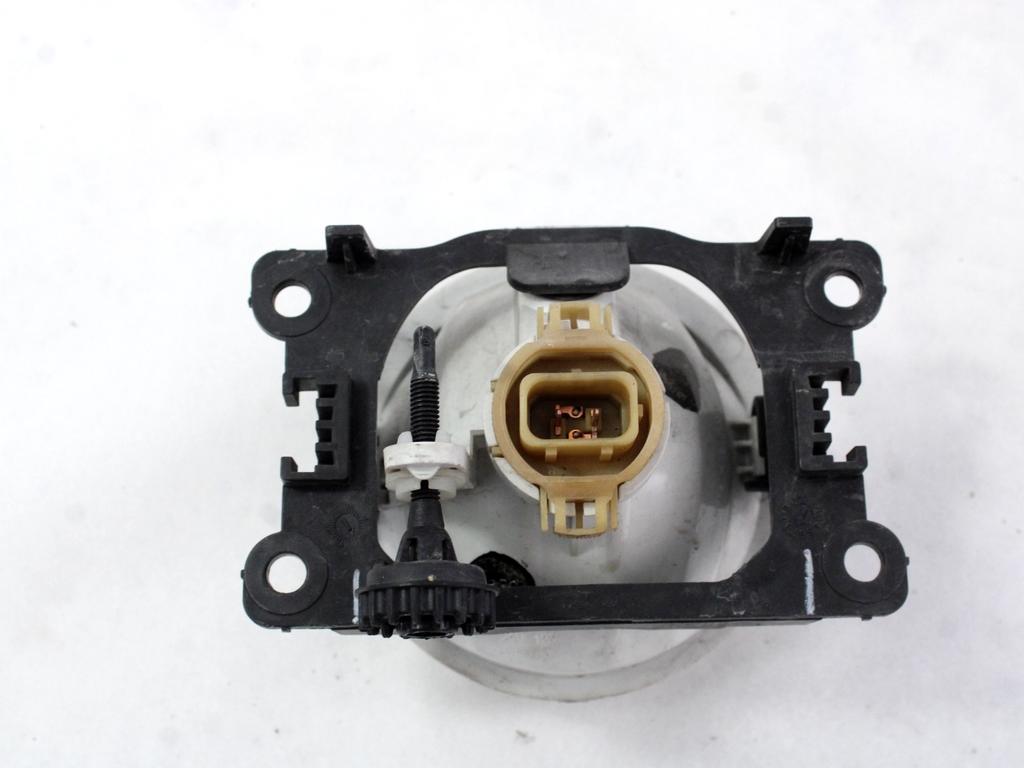 DESNA MEGLENKA OEM N. 9675450980 ORIGINAL REZERVNI DEL CITROEN C3 PICASSO MK1R (2012 - 2017) DIESEL LETNIK 2013