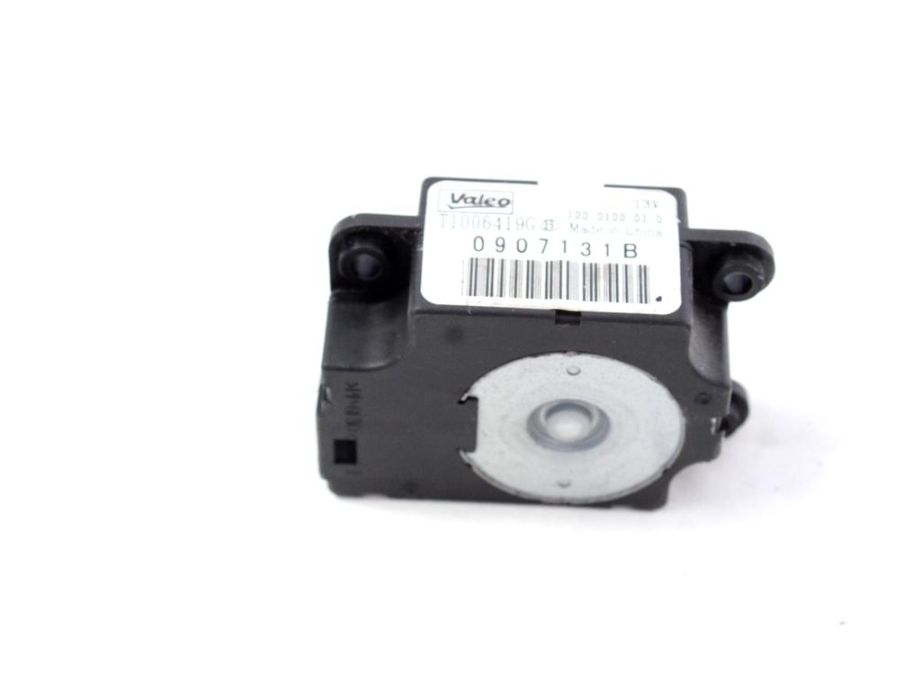 MOTORCEK OGREVANJA OEM N. T1006419G ORIGINAL REZERVNI DEL CITROEN C3 PICASSO MK1R (2012 - 2017) DIESEL LETNIK 2013