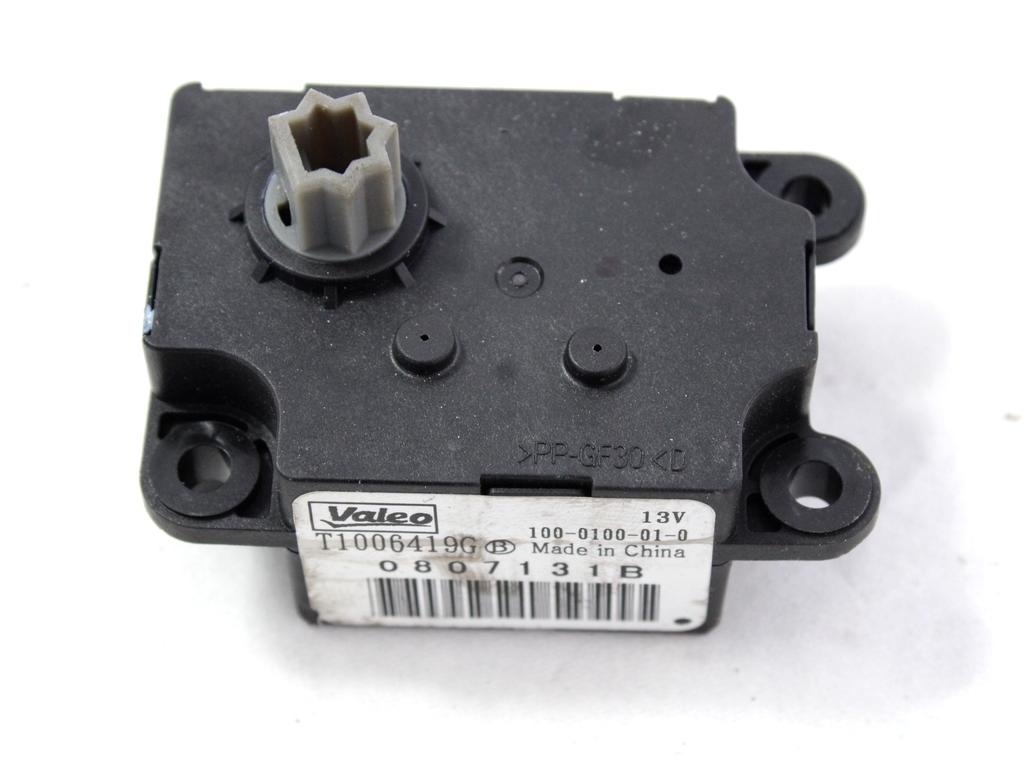 MOTORCEK OGREVANJA OEM N. T1006419G ORIGINAL REZERVNI DEL CITROEN C3 PICASSO MK1R (2012 - 2017) DIESEL LETNIK 2013