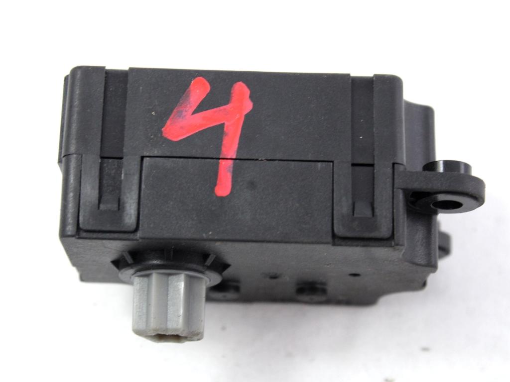 MOTORCEK OGREVANJA OEM N. T1006419G ORIGINAL REZERVNI DEL CITROEN C3 PICASSO MK1R (2012 - 2017) DIESEL LETNIK 2013