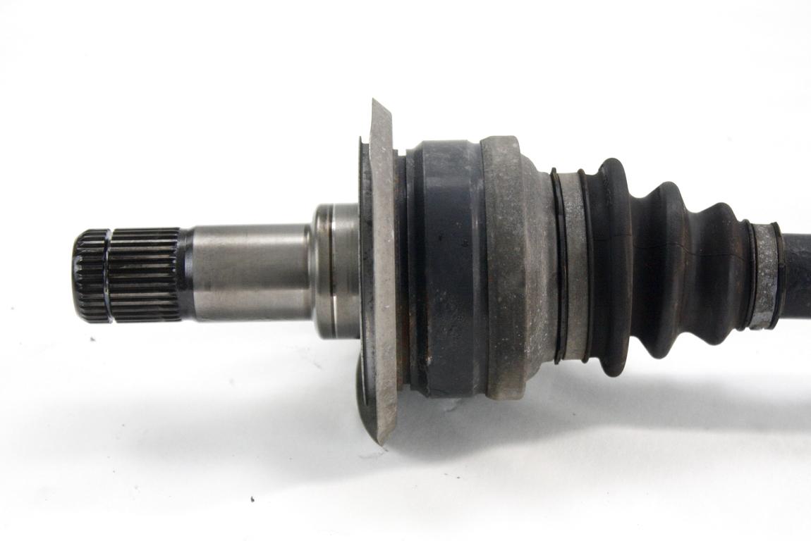 LEVA ZADNJA POGONSKA GRED  OEM N. 7581017 ORIGINAL REZERVNI DEL BMW SERIE 5 F10 F11 (2010 - 2017) DIESEL LETNIK 2011