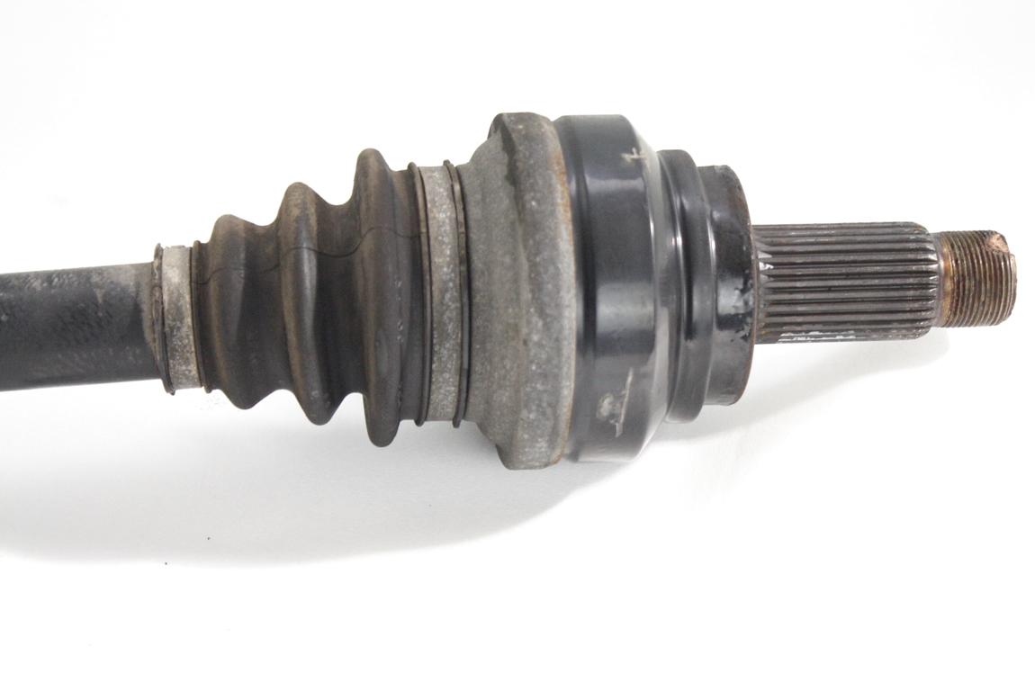 DESNA ZADNJA POGONSKA GRED  OEM N. 7581018 ORIGINAL REZERVNI DEL BMW SERIE 5 F10 F11 (2010 - 2017) DIESEL LETNIK 2011