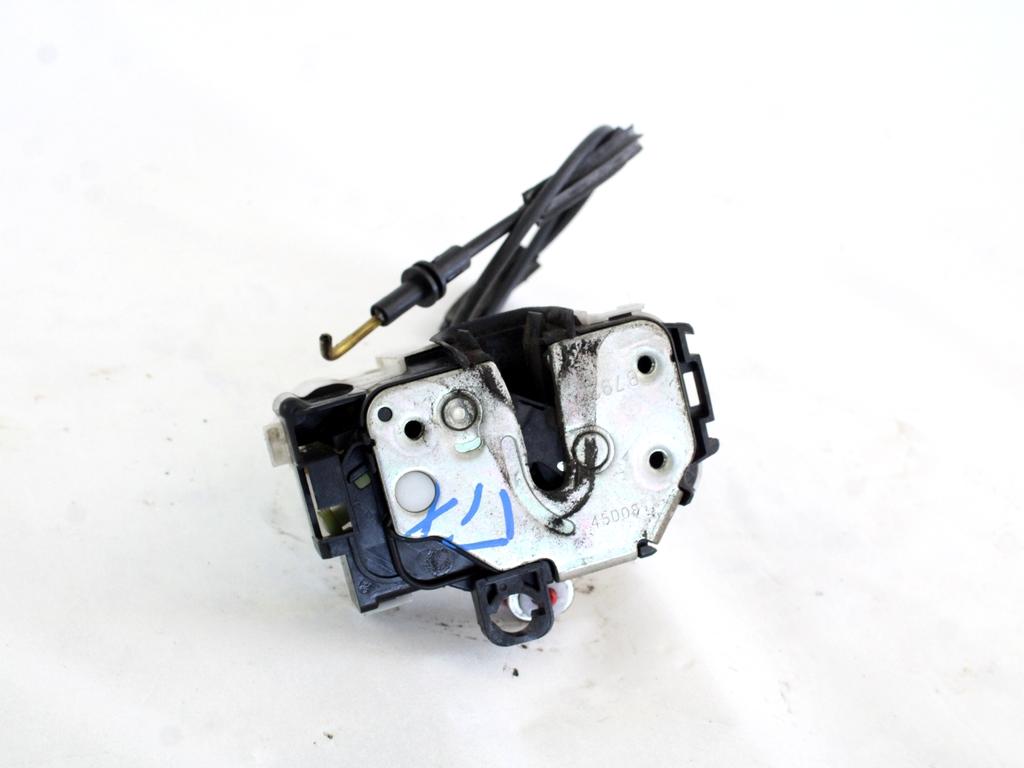 CENTRALNI ZAKLEP SPREDNJIH VRAT  OEM N. 51827594 ORIGINAL REZERVNI DEL FIAT 500 CINQUECENTO 312 MK3 (2007 - 2015) DIESEL LETNIK 2009