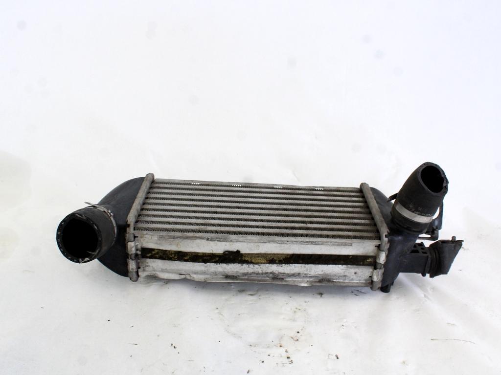 HLADILNIK INTERCOOLER OEM N. 51787495 ORIGINAL REZERVNI DEL FIAT 500 CINQUECENTO 312 MK3 (2007 - 2015) DIESEL LETNIK 2009