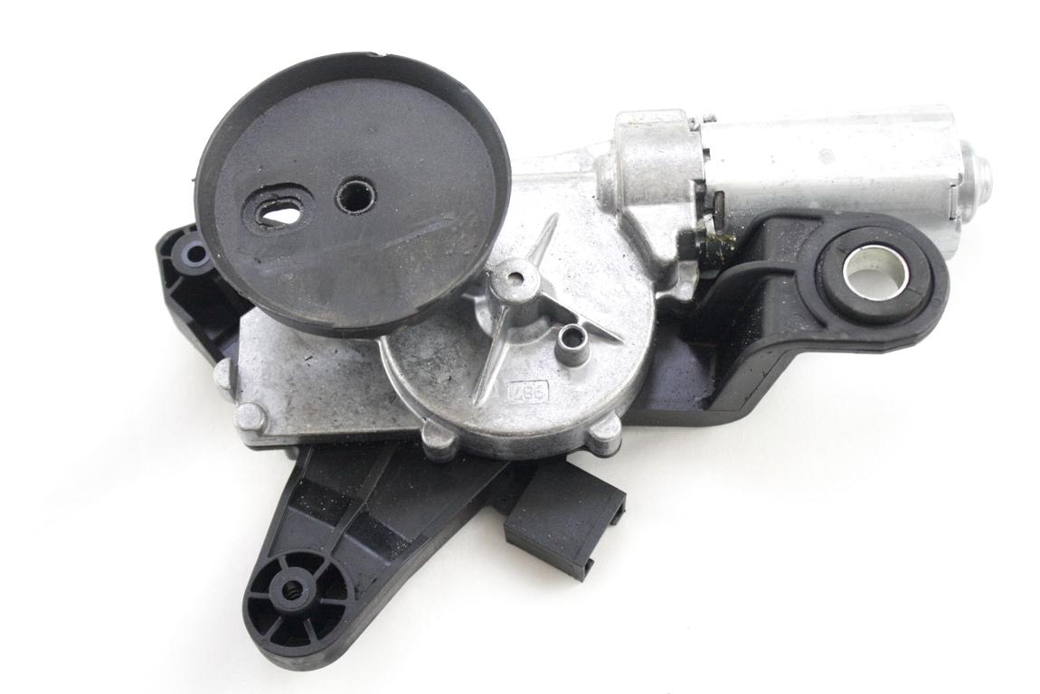 MOTORCEK ZADNJEGA BRISALCA OEM N. 7311415 ORIGINAL REZERVNI DEL BMW SERIE 5 F10 F11 (2010 - 2017) DIESEL LETNIK 2011