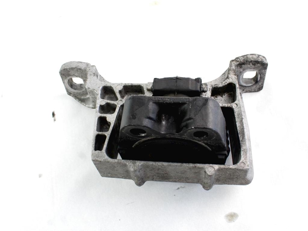 NOSILCI MOTORJA/DRUGO OEM N. 3M51-6F012-BH ORIGINAL REZERVNI DEL VOLVO V50 545 R (2007 - 2012) DIESEL LETNIK 2010