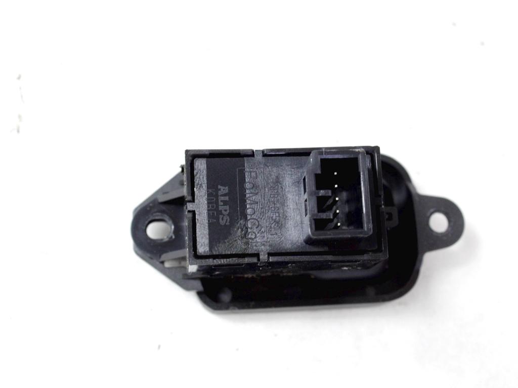 ZADNJE STIKALO OEM N. 31295736 ORIGINAL REZERVNI DEL VOLVO V50 545 R (2007 - 2012) DIESEL LETNIK 2010