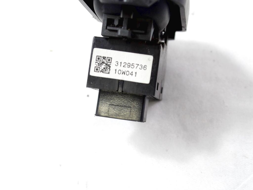 ZADNJE STIKALO OEM N. 31295736 ORIGINAL REZERVNI DEL VOLVO V50 545 R (2007 - 2012) DIESEL LETNIK 2010