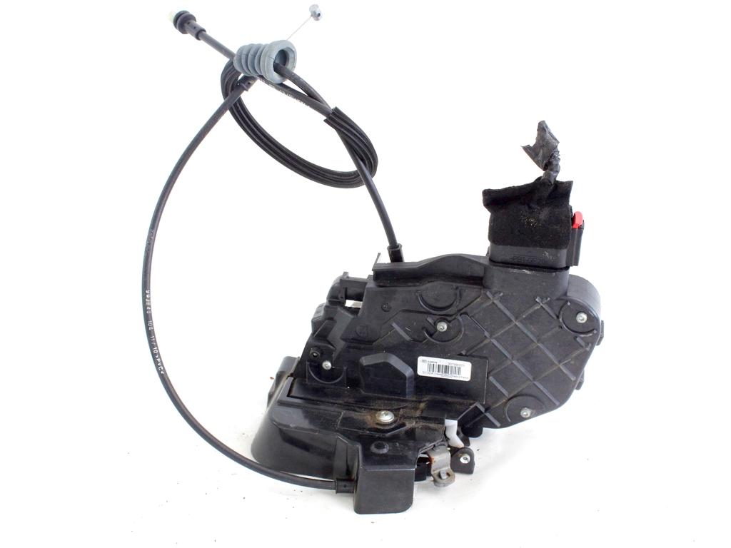 CENTRALNI ZAKLEP SPREDNJIH VRAT  OEM N. 30799303 ORIGINAL REZERVNI DEL VOLVO V50 545 R (2007 - 2012) DIESEL LETNIK 2010