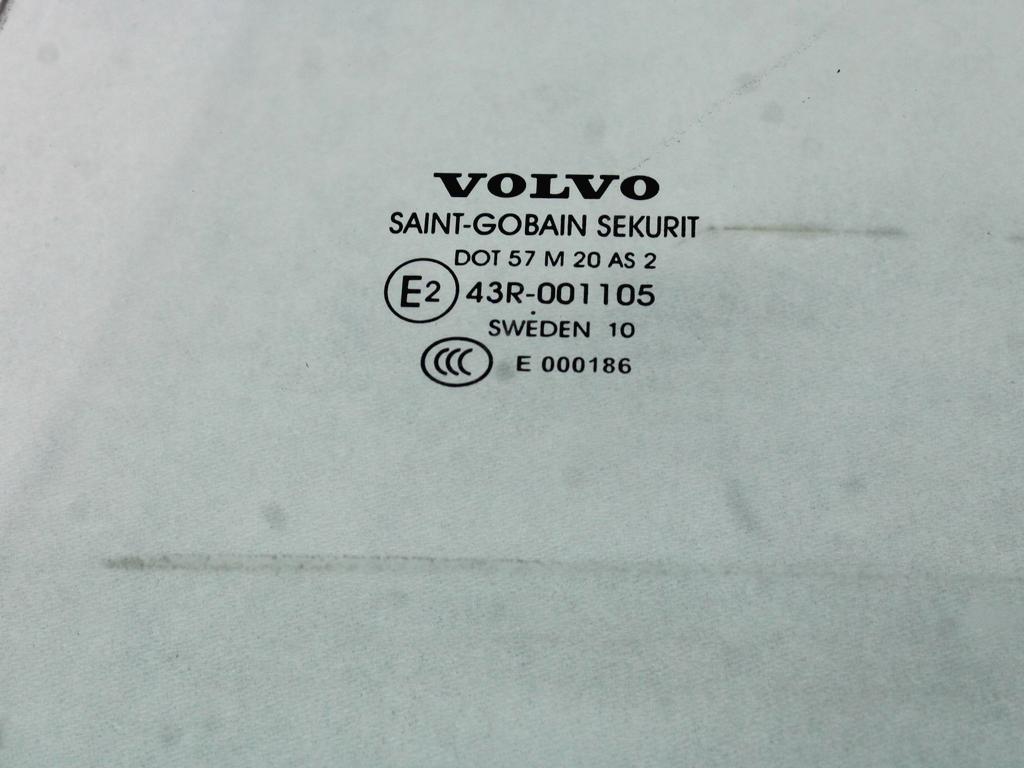 ZADNJA LEVA STEKLO OEM N. 30674294 ORIGINAL REZERVNI DEL VOLVO V50 545 R (2007 - 2012) DIESEL LETNIK 2010