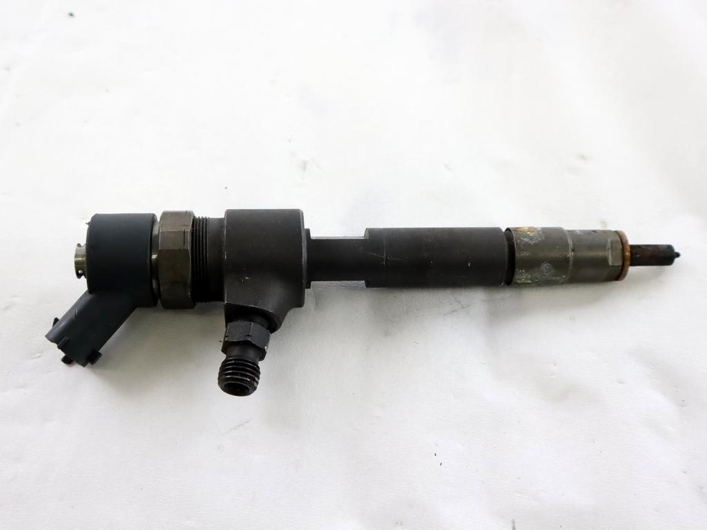 INJEKTORJI DIESEL OEM N. 17901103 ORIGINAL REZERVNI DEL OPEL ZAFIRA B A05 M75 (2005 - 2008) DIESEL LETNIK 2007