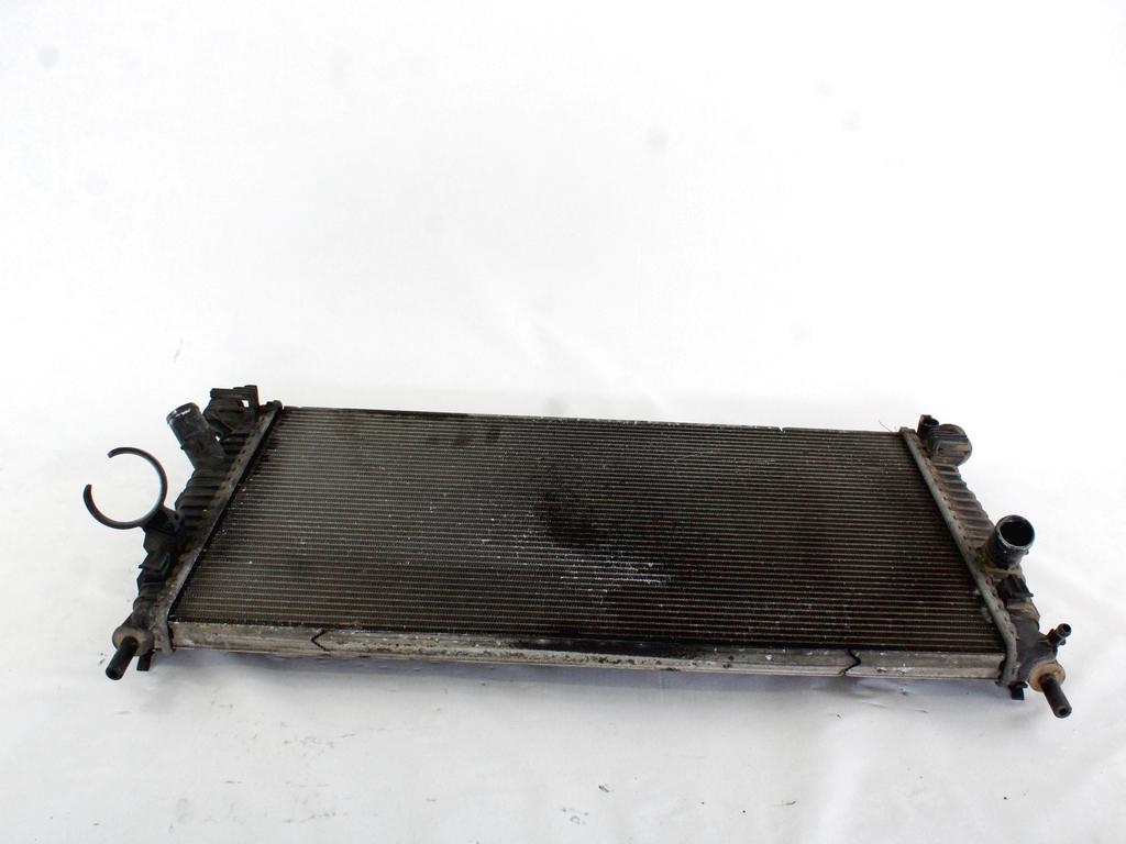 RADIATOR VODE OEM N. 3M5H8005TL ORIGINAL REZERVNI DEL VOLVO V50 545 R (2007 - 2012) DIESEL LETNIK 2010